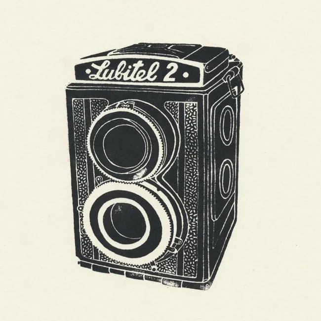Illustratie van een Lubitel 2 camera, door Valesca van Waveren